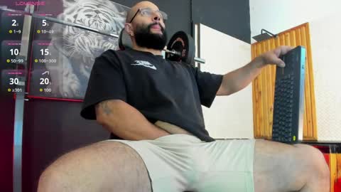 LUKE online show from April 7, 2026, 10:48 am