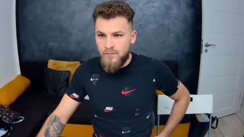 Luke online show from January 25, 2025, 7:49 pm