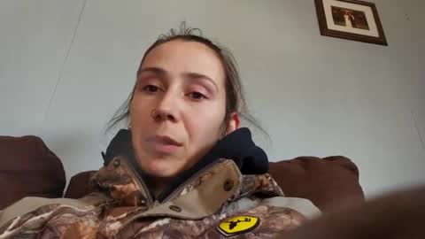 Lukeandali420 online show from February 25, 2025, 9:35 pm