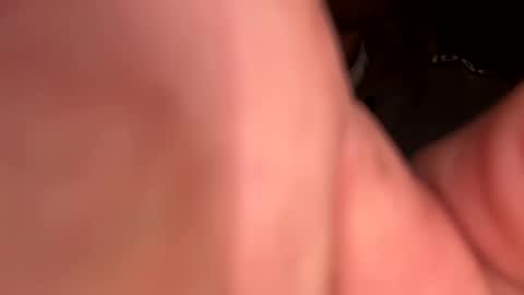 Snapshot of lukeeeeey96 chatting on January 30, 2025, 10:51 pm lukeeeeey96 online show from January 30, 2025, 10:51 pm