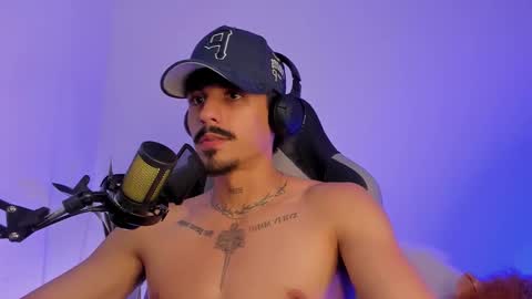 Luke Taylor online show from February 2, 2026, 1:26 am