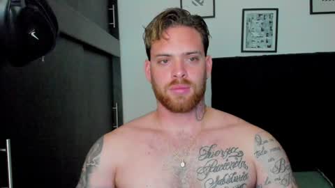 Snapshot of lukeglanton17 chatting on January 3, 2025, 4:00 am Luke online show from January 3, 2025, 4:00 am