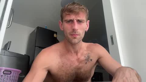 Snapshot of lukegunn22 chatting on December 14, 2024, 4:34 am MR. Luke Gunn online show from December 14, 2024, 4:34 am