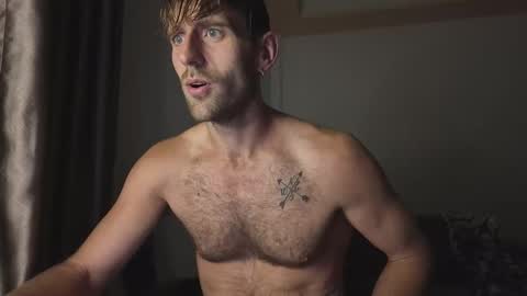 Snapshot of lukegunn22 chatting on September 9, 2025, 11:04 pm MR. Luke Gunn online show from September 9, 2025, 11:04 pm