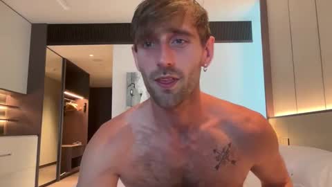 Snapshot of lukegunn22 chatting on October 10, 2025, 9:52 am MR. Luke Gunn online show from October 10, 2025, 9:52 am