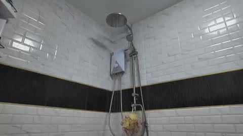 Snapshot of lukegunn22 chatting on November 11, 2025, 3:17 am MR. Luke Gunn online show from November 11, 2025, 3:17 am