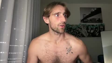 Snapshot of lukegunn22 chatting on January 15, 2026, 3:44 am MR. Luke Gunn online show from January 15, 2026, 3:44 am