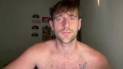 MR. Luke Gunn online show from April 9, 2026, 11:32 pm