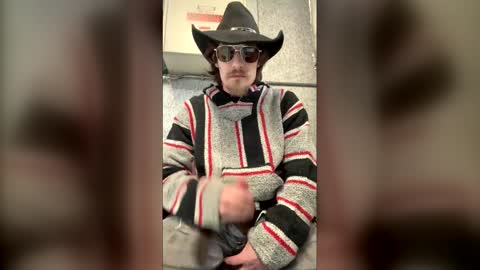 lukekibbe27 online show from February 28, 2026, 7:37 pm