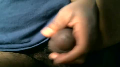 Snapshot of lukesky222 chatting on February 24, 2025, 11:52 pm Luke online show from February 24, 2025, 11:52 pm