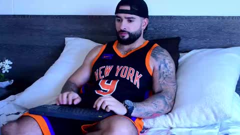 Snapshot of lukhass chatting on October 21, 2025, 5:35 pm Lukhas f4f online show from October 21, 2025, 5:35 pm