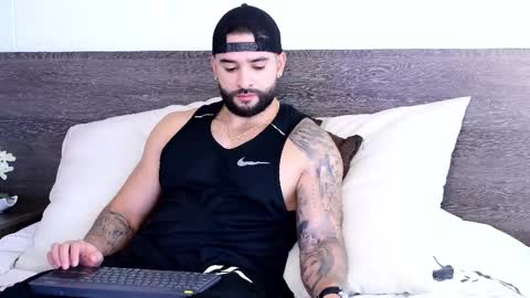 Snapshot of lukhass chatting on October 28, 2025, 5:59 pm Lukhas f4f online show from October 28, 2025, 5:59 pm