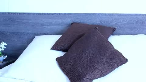 Snapshot of lukhass chatting on December 2, 2025, 5:41 pm Lukhas f4f online show from December 2, 2025, 5:41 pm