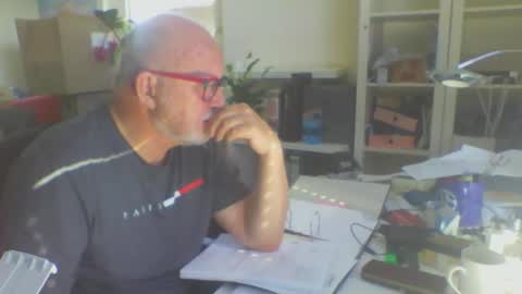 luley58 online show from May 22, 2026, 3:06 pm