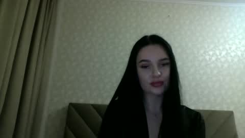 Lulii24 online show from October 24, 2025, 10:06 pm