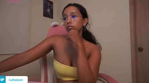 lulitauwu online show from February 19, 2026, 3:13 am