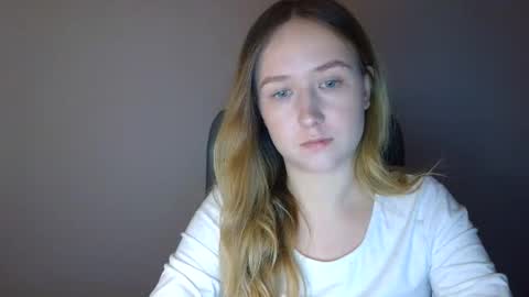 Lulu Baby18 online show from January 13, 2026, 7:52 pm