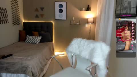 Snapshot of lulu_lopez chatting on March 9, 2025, 8:52 pm Lau  online show from March 9, 2025, 8:52 pm