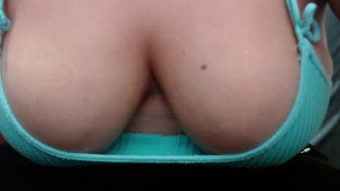  Lulu  online show from September 28, 2025, 2:39 am