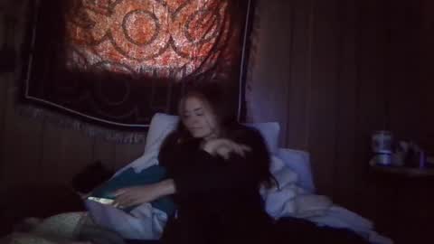 Snapshot of lulupixxx chatting on February 3, 2025, 1:19 pm Connie online show from February 3, 2025, 1:19 pm