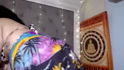 Snapshot of luluvalenttine chatting on February 22, 2025, 5:02 am LuLu Valenttine Hot Sexy HawaiianCape Verde online show from February 22, 2025, 5:02 am