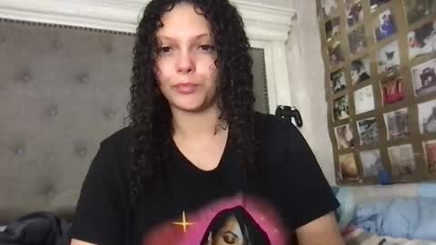 LuLu Valenttine Hot Sexy HawaiianCape Verde online show from April 9, 2026, 11:48 am