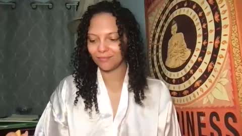 Snapshot of luluvalenttine chatting on June 2, 2026, 3:14 pm LuLu Valenttine Hot Sexy HawaiianCape Verde online show from June 2, 2026, 3:14 pm