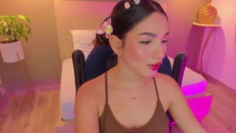 L U M A online show from October 2, 2025, 2:40 am