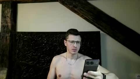 Snapshot of lumberjack__666 chatting on April 2, 2026, 6:27 pm Andrew independent model 2000-0000 CET daily online show from April 2, 2026, 6:27 pm