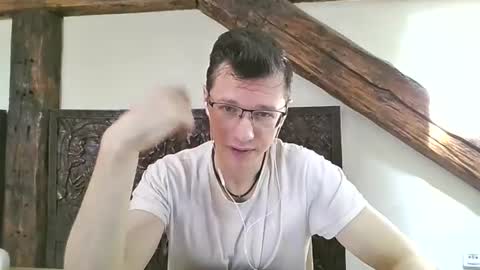 Snapshot of lumberjack__666 chatting on June 17, 2026, 10:17 am Andrew independent model 2000-0000 CET daily online show from June 17, 2026, 10:17 am