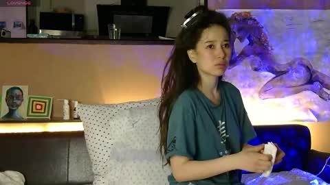 Anora online show from April 5, 2026, 6:32 am