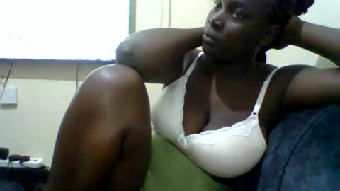 luminous_lust254 online show from July 19, 2026, 7:06 pm
