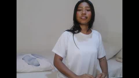 Snapshot of lumyx_lia chatting on March 4, 2026, 5:35 am Lumyx Lia online show from March 4, 2026, 5:35 am
