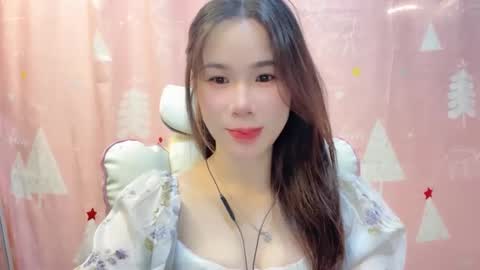 Snapshot of luna4739 chatting on April 29, 2026, 2:10 pm Luna online show from April 29, 2026, 2:10 pm