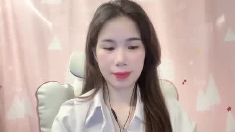 Snapshot of luna4739 chatting on May 2, 2026, 4:28 am Luna online show from May 2, 2026, 4:28 am