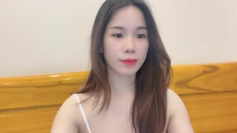 Snapshot of luna4739 chatting on June 24, 2026, 9:03 pm Luna online show from June 24, 2026, 9:03 pm