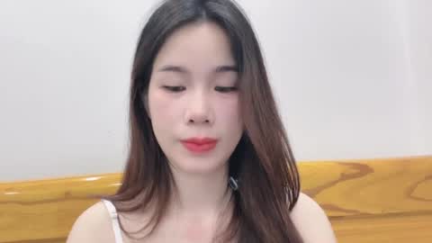 Snapshot of luna4739 chatting on June 25, 2026, 8:02 pm Luna online show from June 25, 2026, 8:02 pm