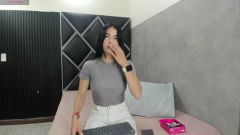 Luna online show from July 7, 2026, 12:20 pm