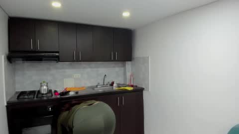 luna  online show from November 25, 2025, 10:59 am