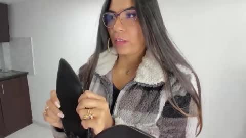 Snapshot of luna_dumont chatting on May 9, 2026, 11:04 am luna online show from May 9, 2026, 11:04 am
