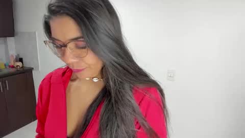 Snapshot of luna_dumont chatting on May 10, 2026, 11:04 am luna online show from May 10, 2026, 11:04 am
