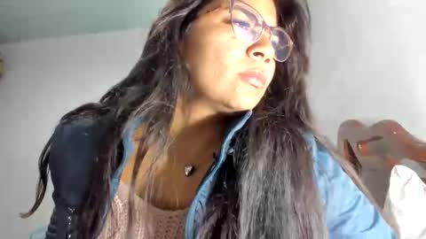 Snapshot of luna_dumont chatting on May 31, 2026, 10:55 am luna online show from May 31, 2026, 10:55 am