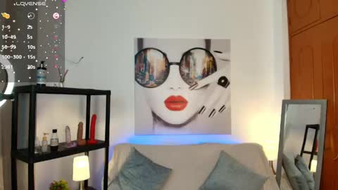 Luna Ferrer online show from May 11, 2026, 9:56 pm
