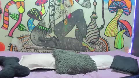 luna_gc online show from September 8, 2025, 11:26 pm