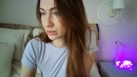 Snapshot of luna_hoti chatting on March 3, 2025, 12:05 pm luna_hoti online show from March 3, 2025, 12:05 pm
