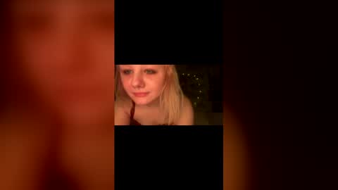 Snapshot of luna_linn chatting on February 27, 2026, 10:43 pm Luna online show from February 27, 2026, 10:43 pm