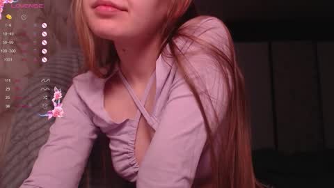 Luna online show from October 8, 2025, 8:17 pm