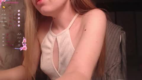 Luna online show from February 8, 2026, 10:57 pm