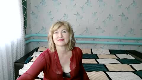 Snapshot of luna_lure11 chatting on June 4, 2026, 8:42 am luna_lure11 online show from June 4, 2026, 8:42 am