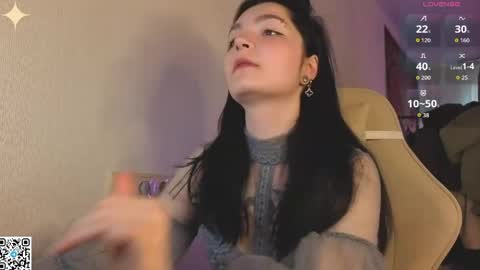 Snapshot of luna_moon13 chatting on April 13, 2026, 12:49 am Luna online show from April 13, 2026, 12:49 am